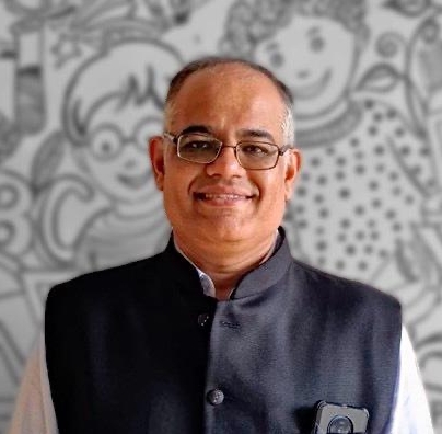 Dr.Maneesh Bapaye